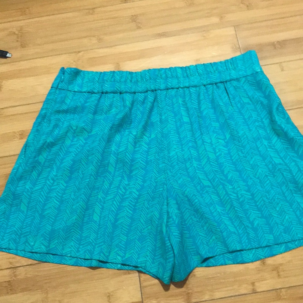 NWT Ann Taylor Loft brand new shorts XS